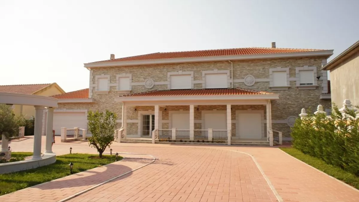 Какие объекты недвижимости наиболее продаваемые на побережье Черногории